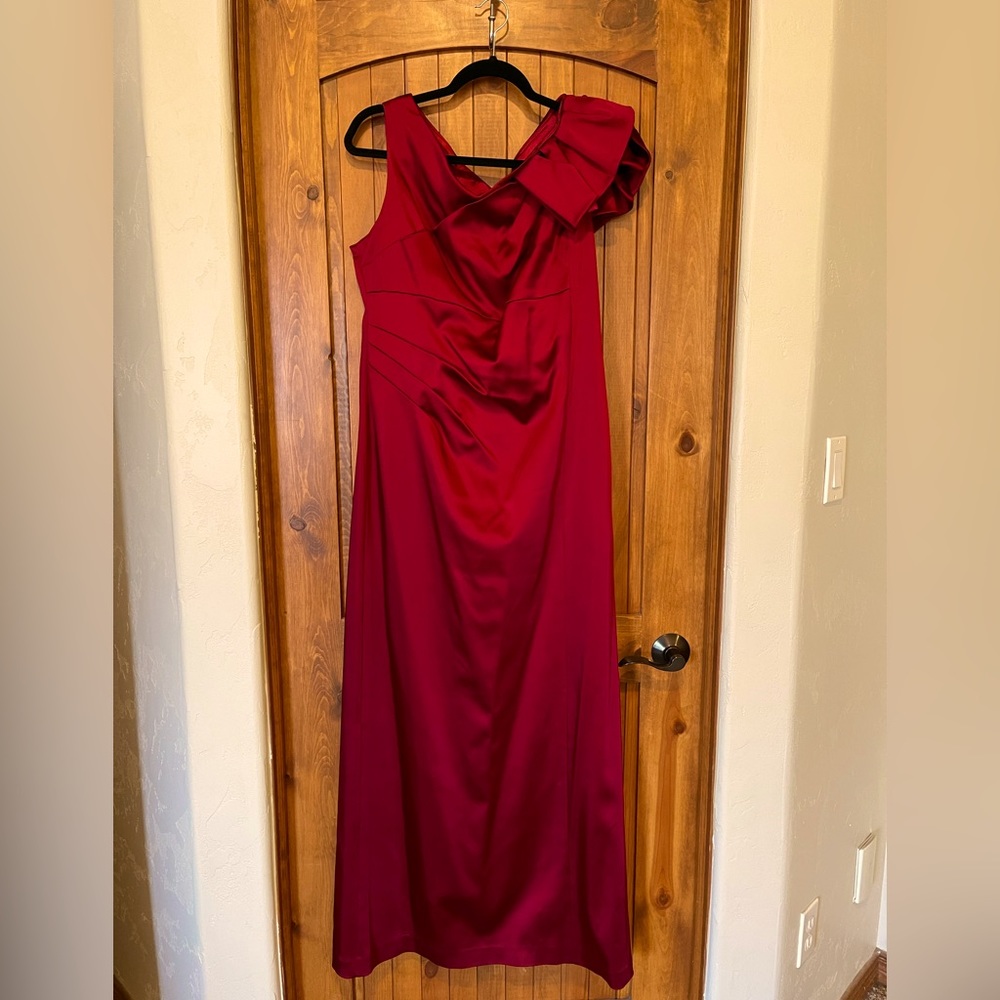 Tahari red formal gown